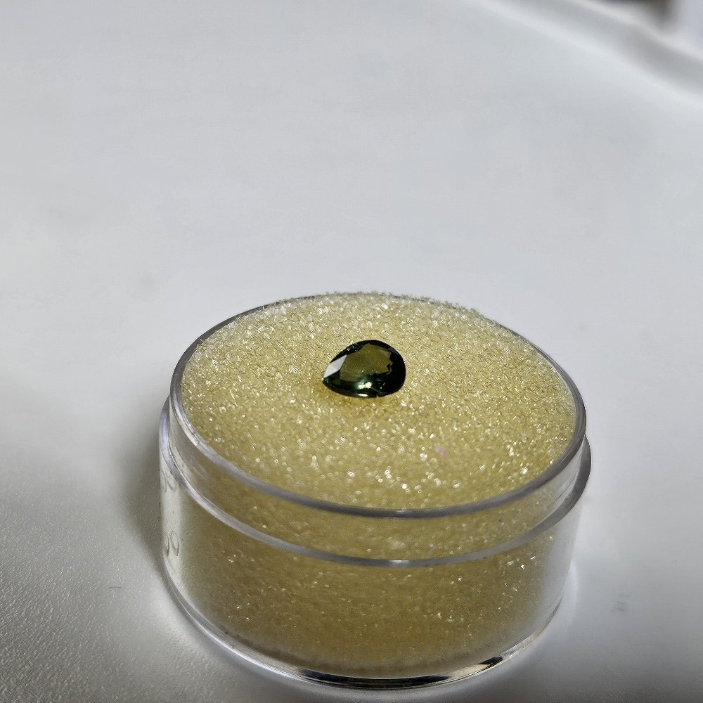 Natural Rare Alexanderite Pear Cut VSI 100% Color-Change Stunning .55ctw